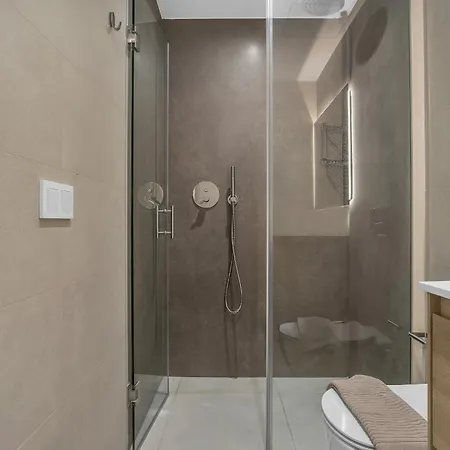La Viu - Luxury Beachfront Apartment Estepona