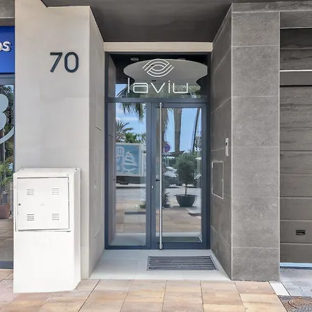 La Viu - Luxury Beachfront Apartment
