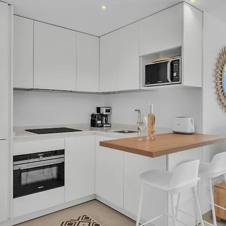 La Viu - Luxury Beachfront Apartment Estepona